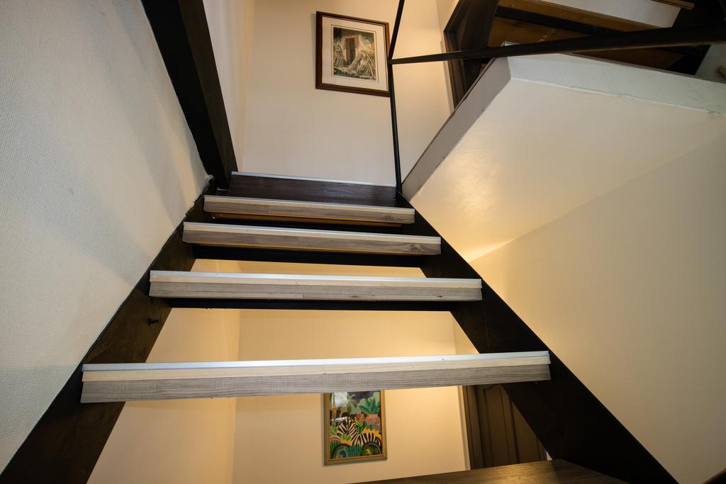 Cozy Cozy Hostel Tainan Esterno foto